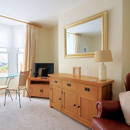 The Garden Suite Lyme Regis Zewnętrze zdjęcie