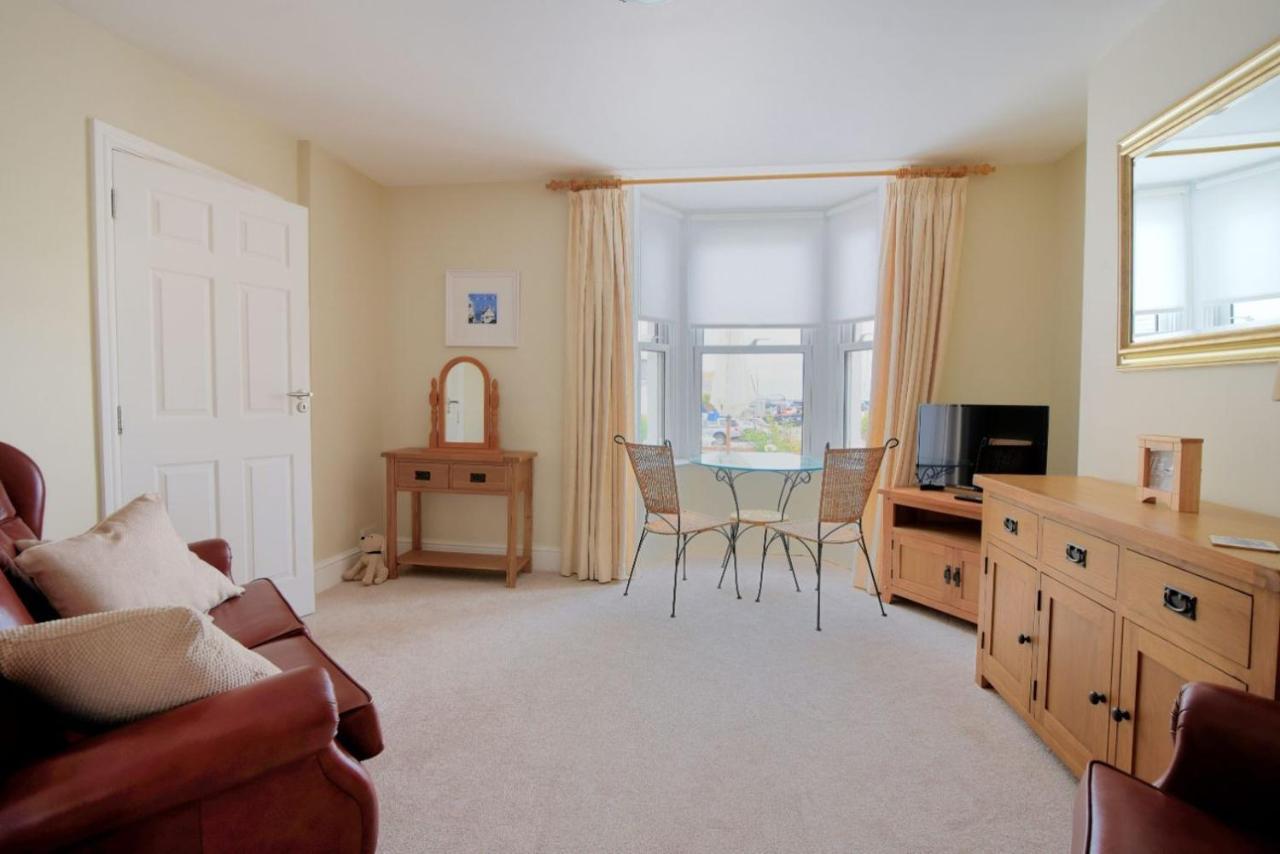 The Garden Suite Lyme Regis Zewnętrze zdjęcie